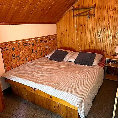 Rendo *